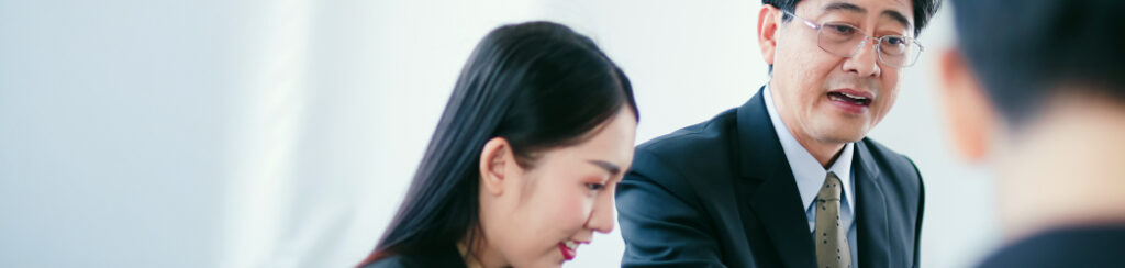 Foreign first time investors discussing eb5 pros and cons