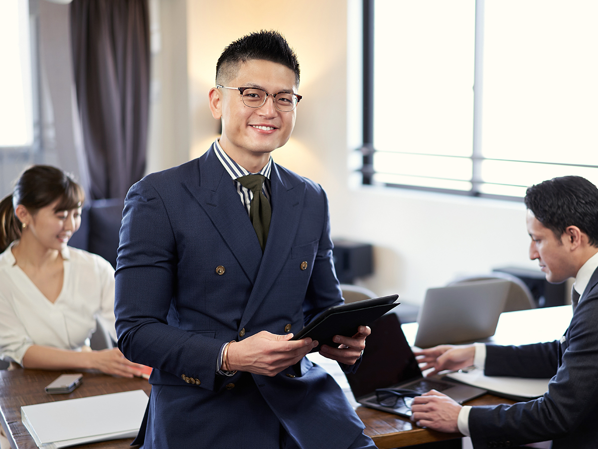 Investors looking into the eb5 capital stack